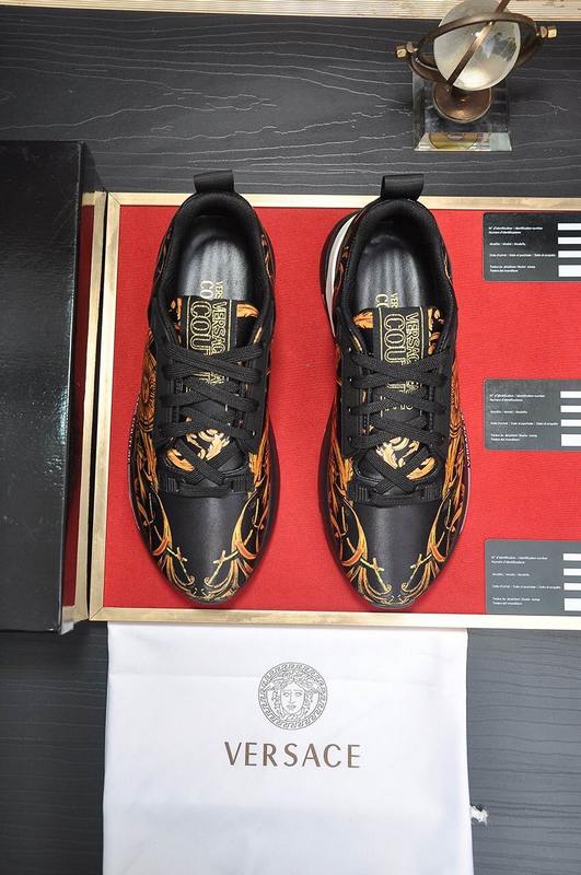 Versace Men's Shoes 730